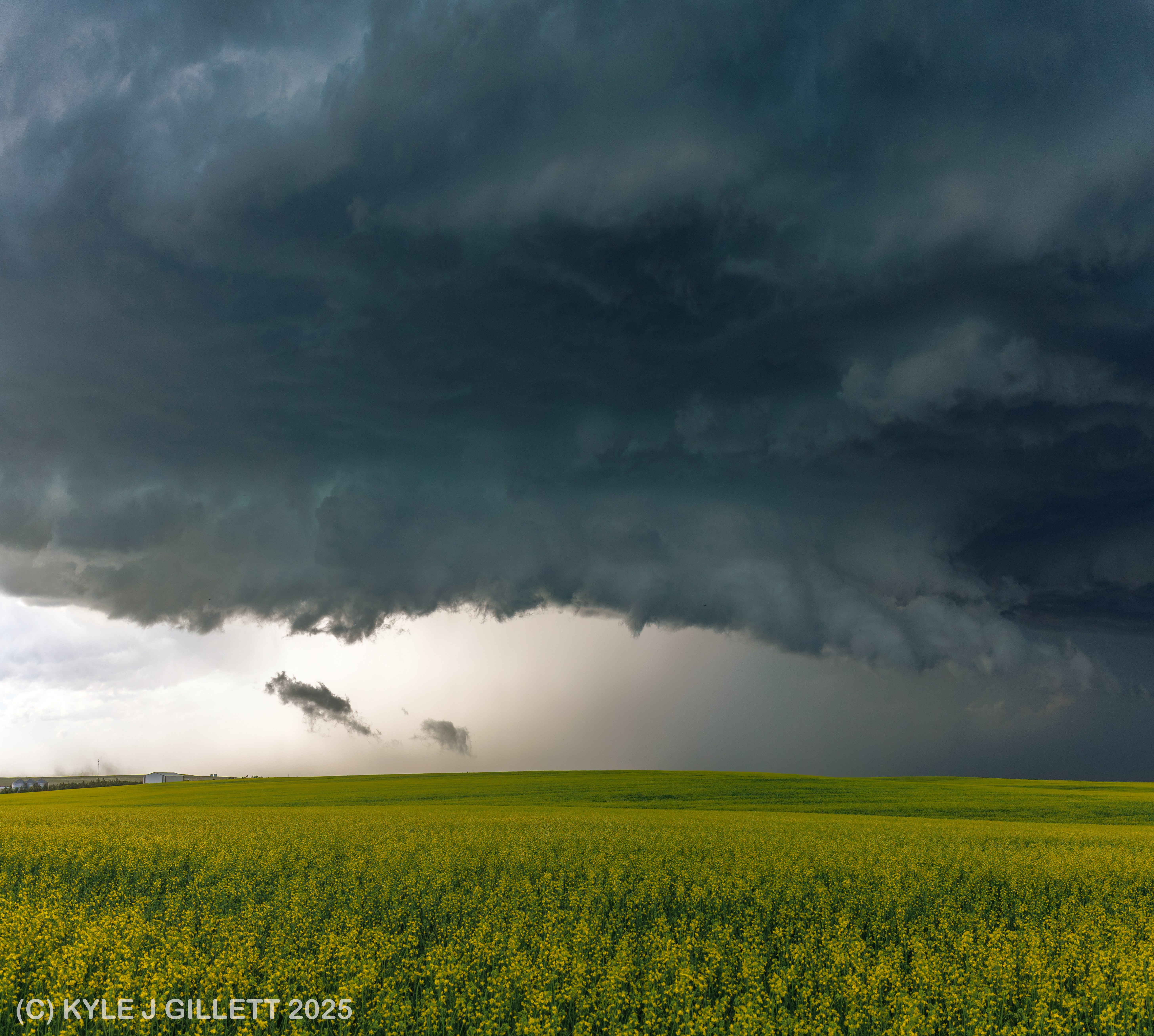 Lowering updraft base southeast of Belfield, North Dakota.